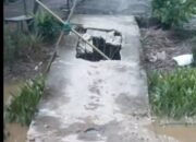 Jembatan Desa Terusan Dalam Ambruk! Warga Terisolasi, Pemerintah Diminta Bertanggung Jawab