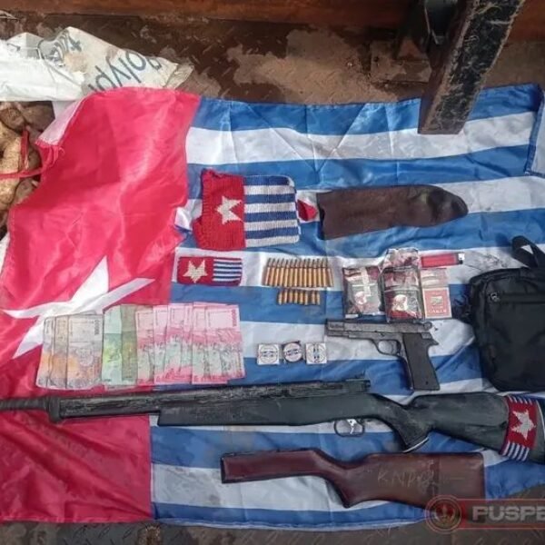 TNI Amankan Senjata dan Munisi Usai Kontak Tembak dengan OPM di Papua Tengah