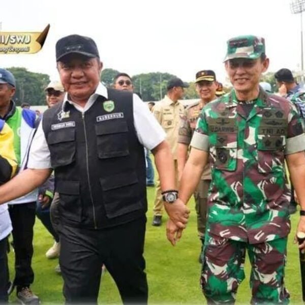 Pastikan Sumsel Kondusif, Pangdam II/Sriwijaya Hadiri Apel “Nyago Bumi Sriwijaya Aman Bae”