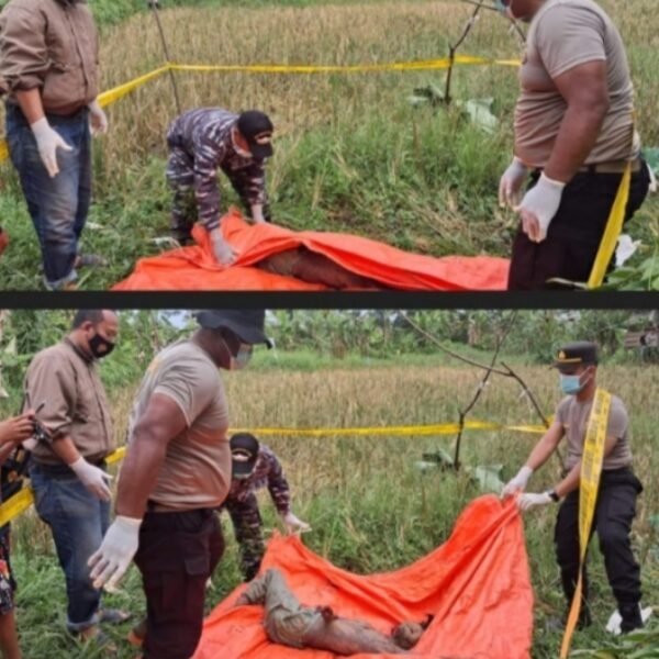 Sesosok Mayat Perempuan Diduga ODGJ. Ditemukan Dalam Keadaan Membusuk Dipinggir Sawah.