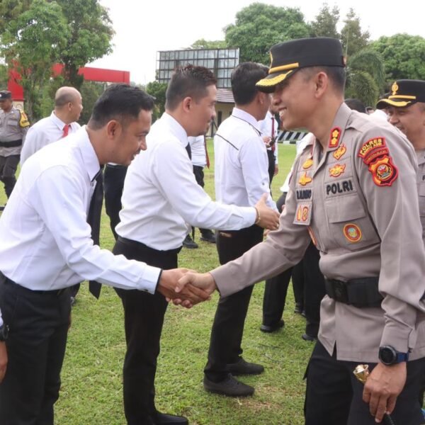 Suasana Kekeluargaan Warnai Apel Pagi dan Halal Bihalal Polres Banyuasin
