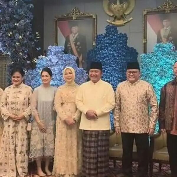 Momen Idulfitri, Dodi Reza Alex Silaturahmi ke Gubernur Sumsel Herman Deru dan Ungkapkan Terima Kasih